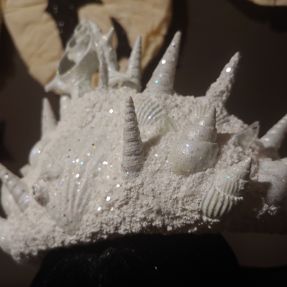Mermaid crown - Picture 3 of 3